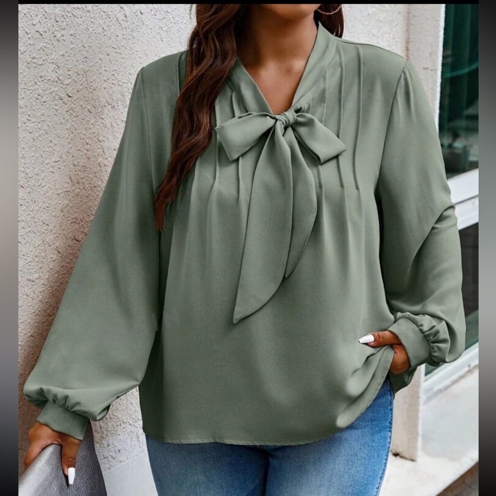 SHEIN Privé Plus Size Women's Tie Neckline Blouse Olive Green 4XL - Picture 5 of 6